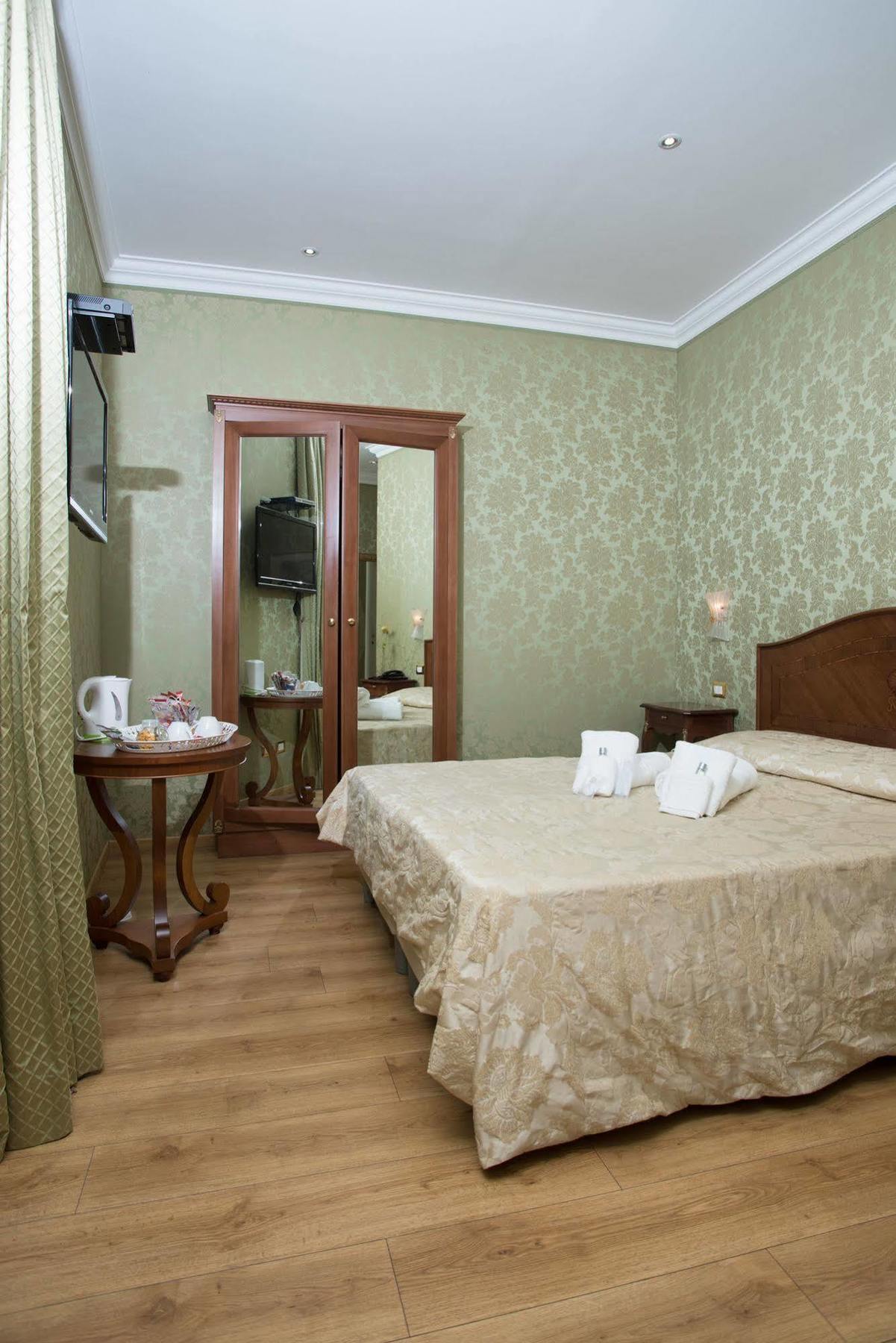 Bq House Trevi Luxury Rooms Ρώμη Εξωτερικό φωτογραφία